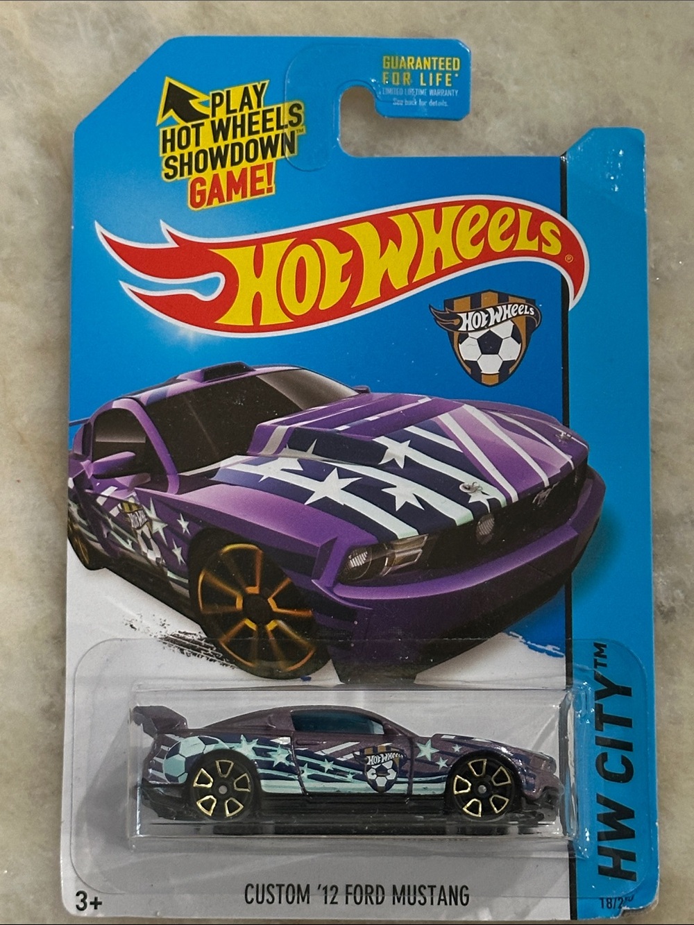 Hot Wheels Custom '12 Ford Mustang - Purple Star Design